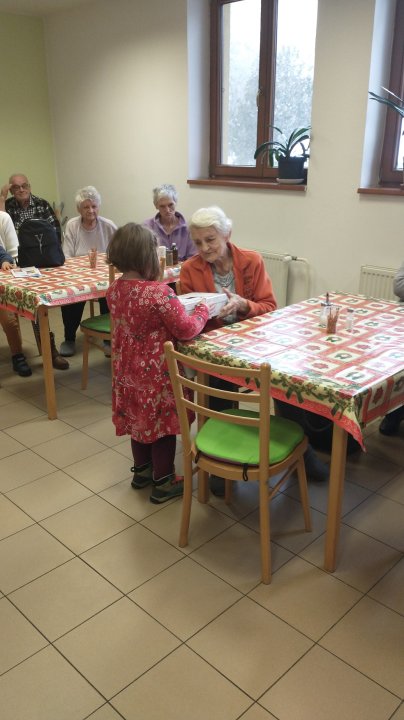 Koľko lásky sa zmestí do krabice od topánok